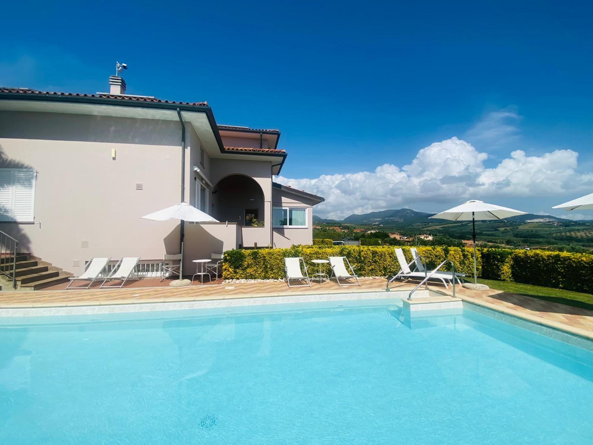 Casaserena San Vincenzo Esterno foto