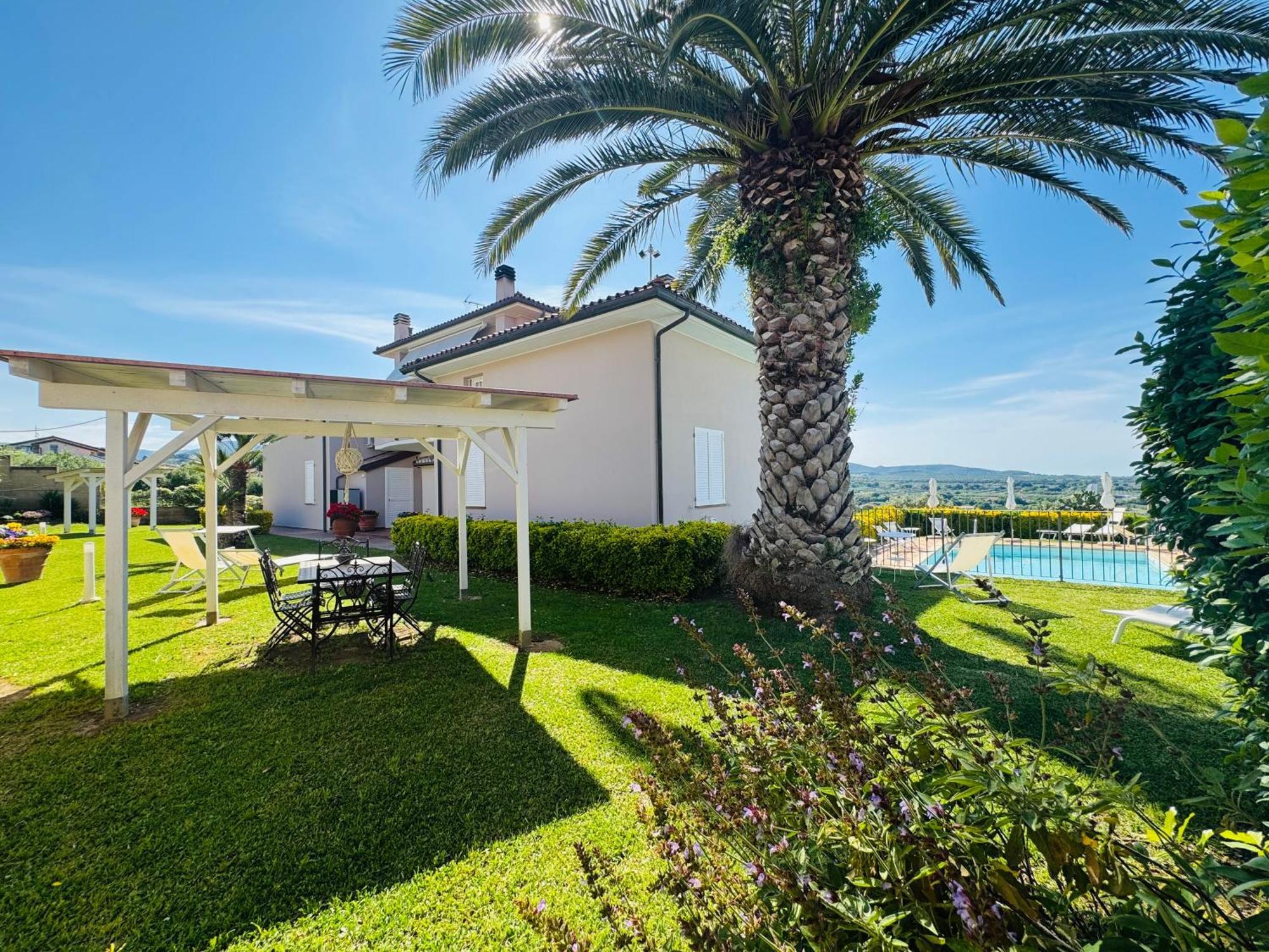Casaserena San Vincenzo Esterno foto